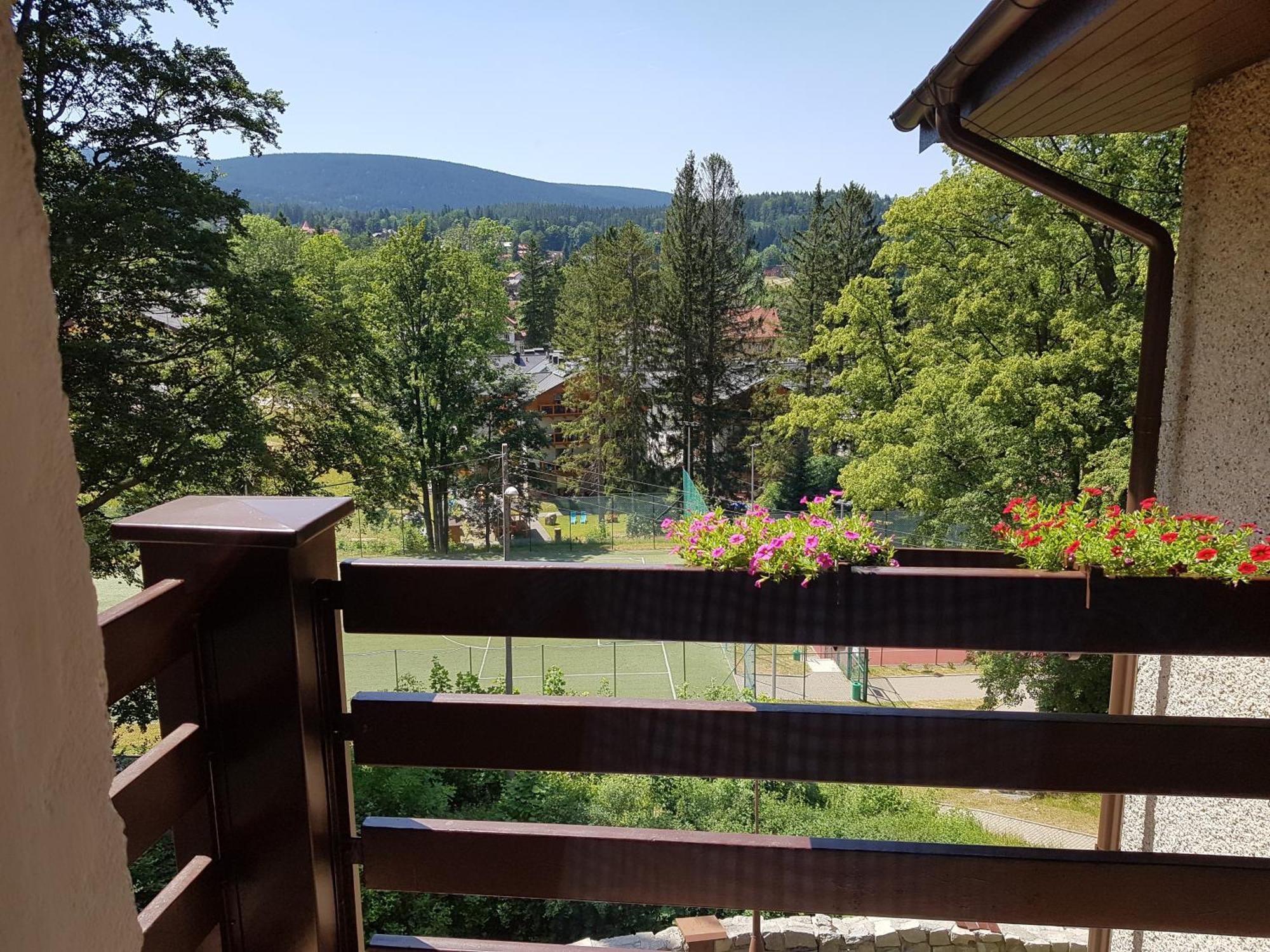 Dom Wczasowy Przy Skalkach Szklarska Poreba Oda fotoğraf